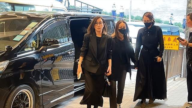 许绍雄灵堂藏有泪点！佘诗曼送别，女儿曝生前遗憾（组图） - 8