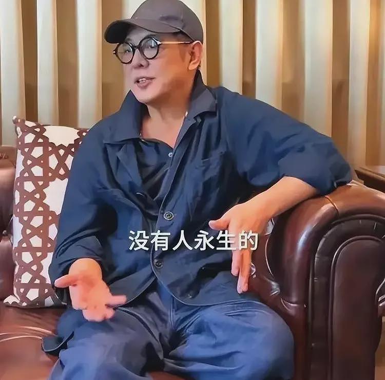 李连杰“返老还童”，李嘉诚也被拔萝卜，疑8年前就已接种干细胞（组图） - 4