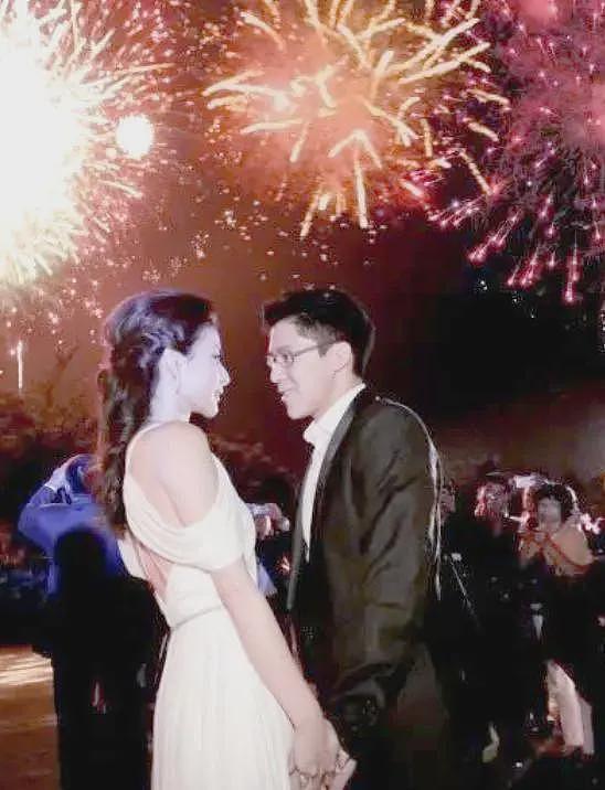 出轨女友闺蜜、酒驾被退学，霍启仁刚结婚，就被扒了个底朝天（组图） - 5