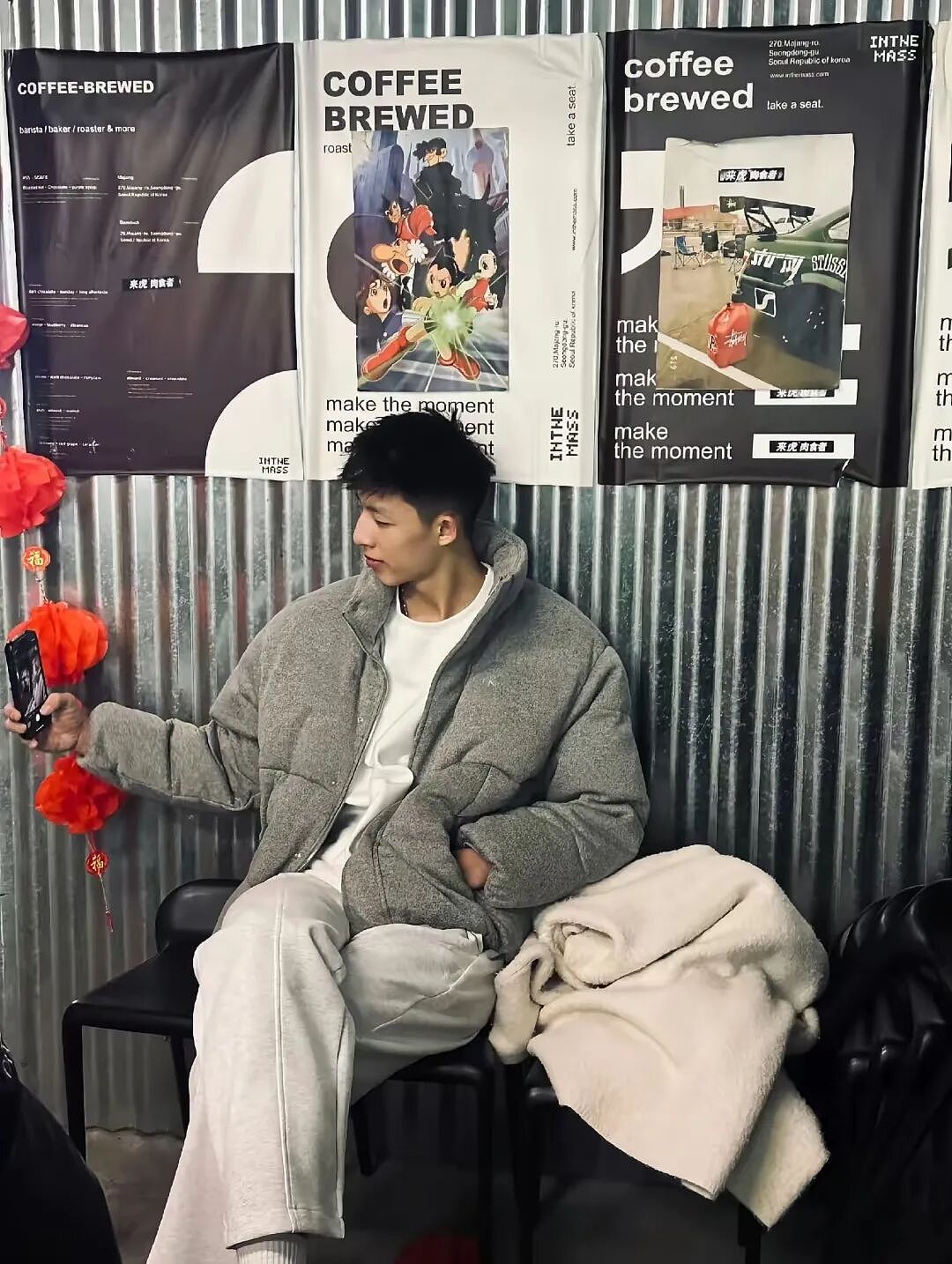 拥有16块腹肌的“最帅双胞胎”爆火,一夜登上广州必吃榜(组图) - 43