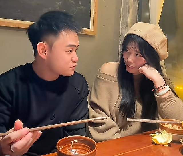 突发!曝贵州网红理发师“阿呆”去世,年仅30岁(组图) - 5