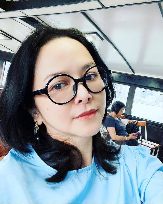 香港知名女星罕见露面,前夫隔空大爆夫妻秘事(组图) - 2