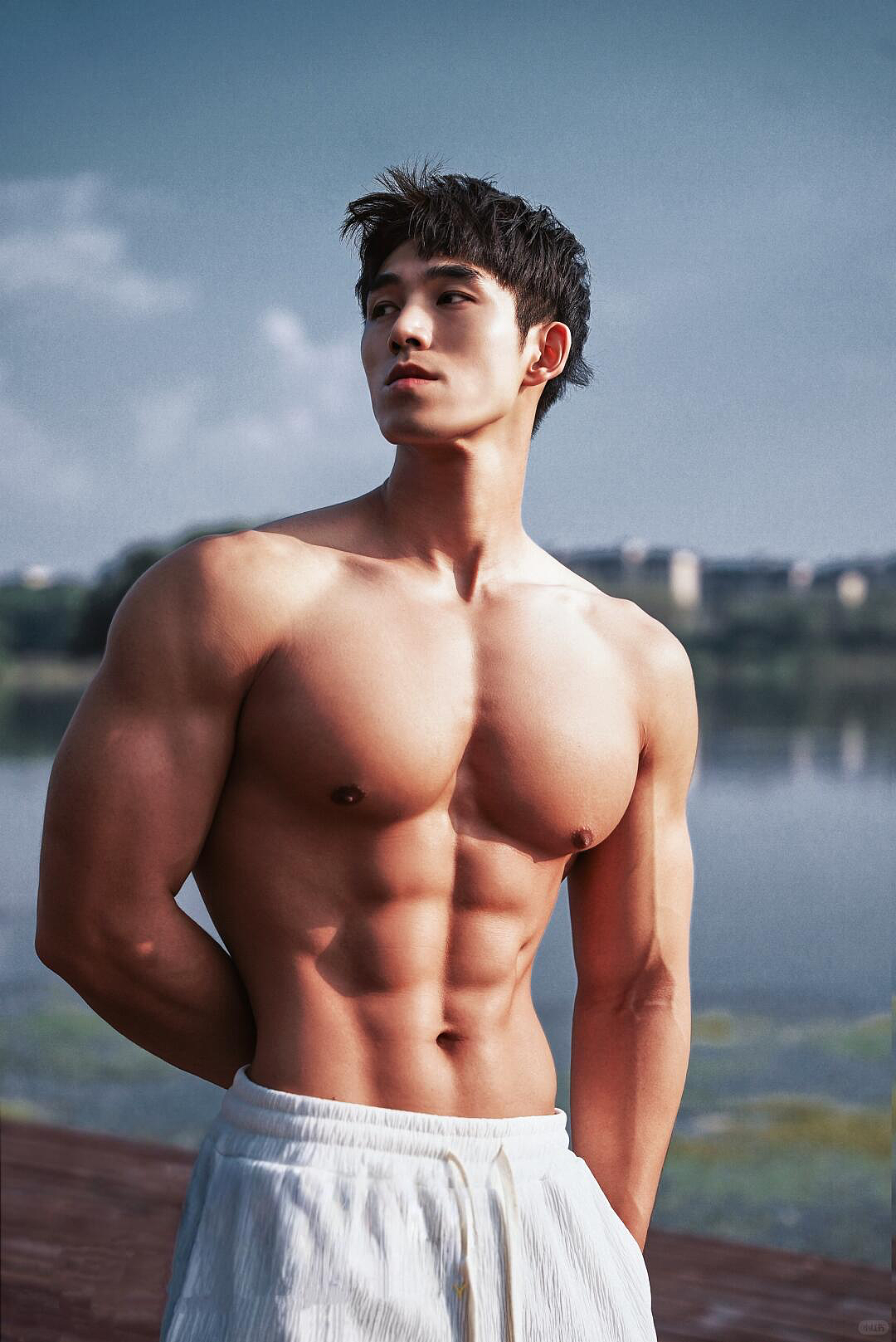 【帅哥】黑皮大肌，会健身也会滑雪（组图） - 3