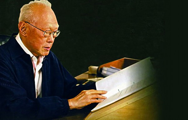 中国爆退近50万张机票,日本损失超820亿!新加坡“笑”称:李光耀早预言到这1天(组图) - 12
