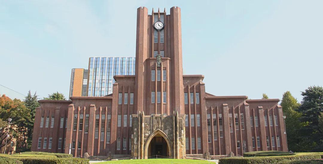 东大高材生沦落到住垃圾屋，精英家庭出身从小被灌输“成功才有价值”，却因拒绝考公被亲妈赶出家…（组图） - 19