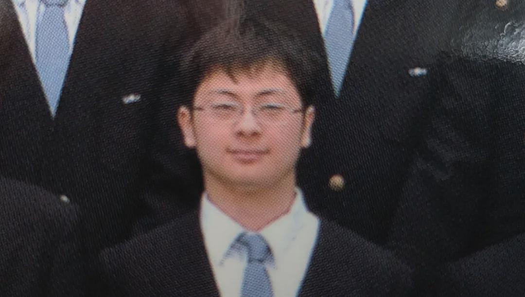 东大高材生沦落到住垃圾屋，精英家庭出身从小被灌输“成功才有价值”，却因拒绝考公被亲妈赶出家…（组图） - 3