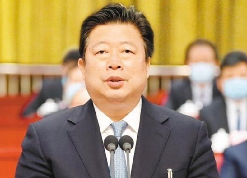 美女歌手牵动高官连环落马？获网友封“反腐女杰”（组图） - 4