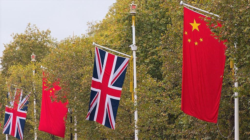 英国军情五处指中国间谍伪装成猎头接触国会议员，中方否认（组图） - 2