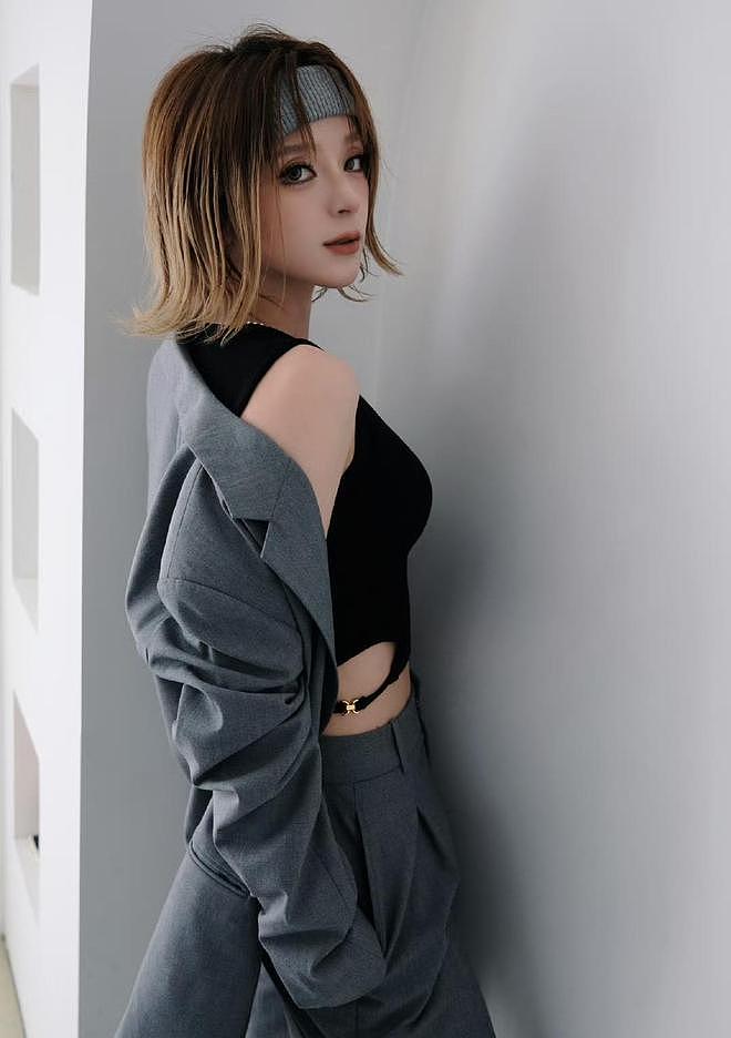 女歌手美依礼芽发文，公开支持“一个中国”，目前个人IP仍在日本（组图） - 3