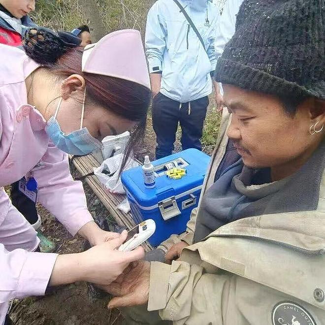 100个张家界“野人”，要断了全国减肥营的财路（组图） - 28