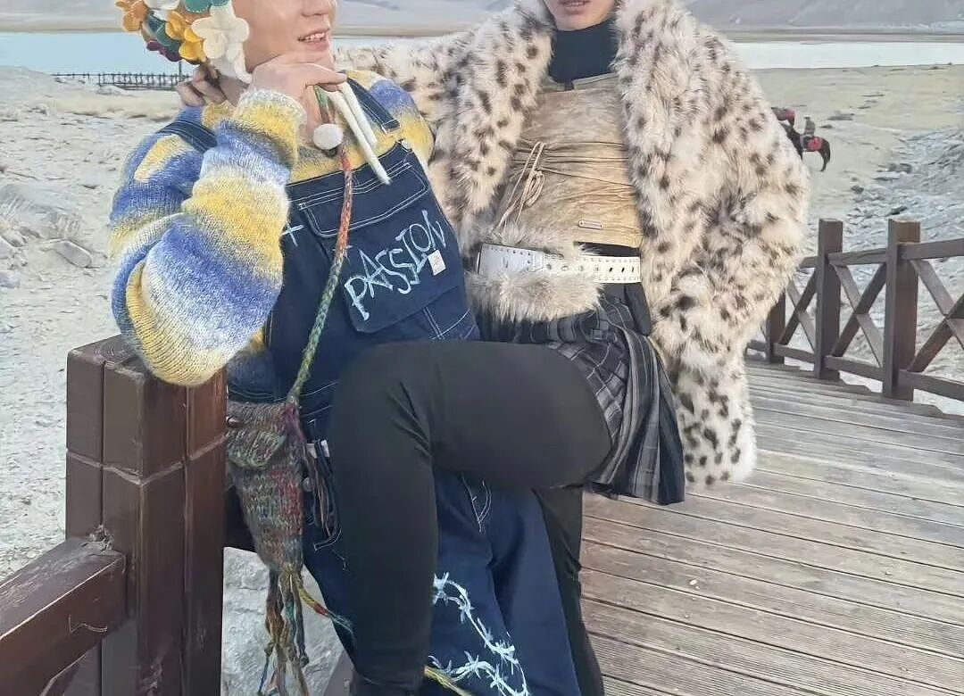 范丞丞穿女装勾引李晨?出事前靠姐,出事后靠“卖”姐(组图) - 1