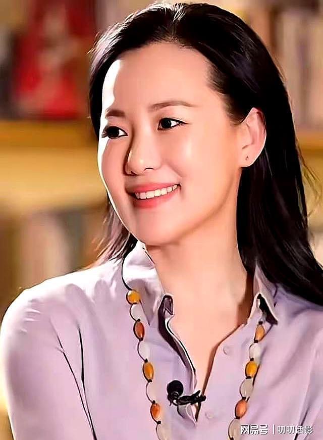 没想到！55岁丁克了一辈子的咏梅，如今凭一个举动实现了口碑暴涨（组图） - 6