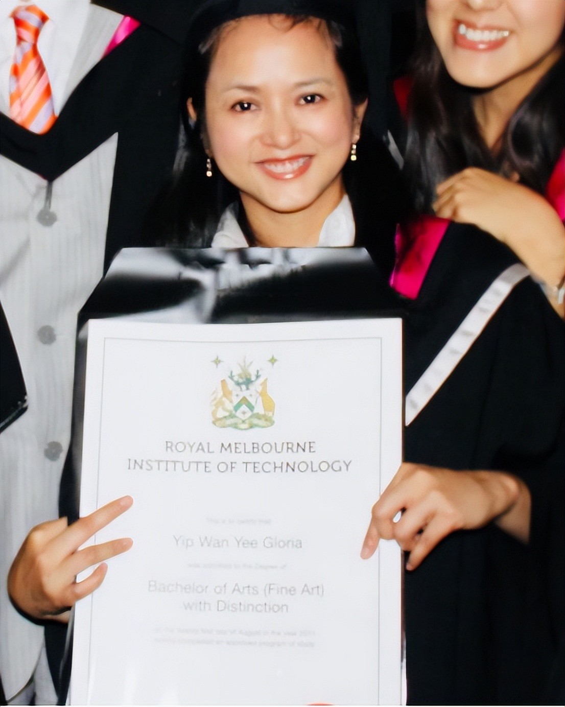 香港知名女星罕见露面,5年豪门梦碎,前夫隔空大爆夫妻秘事(组图) - 5