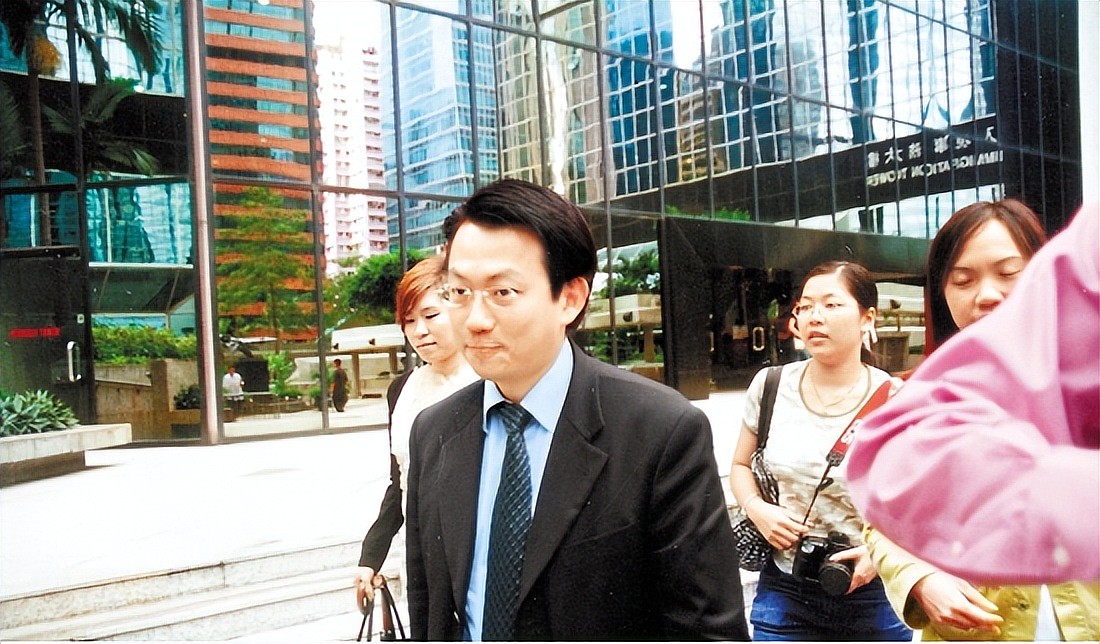 香港知名女星罕见露面,5年豪门梦碎,前夫隔空大爆夫妻秘事(组图) - 7