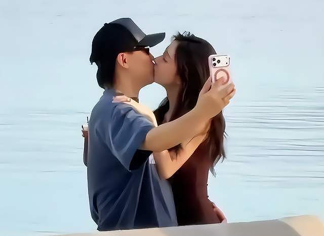恋情实锤！胡彦斌易梦玲亲吻照曝光，两人相差16岁（组图） - 19