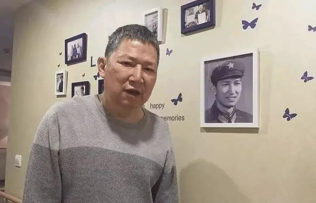 百亿富豪去世:充值5000万住洗浴中心,被保姆控制百亿家产,父子不能相见(组图) - 5