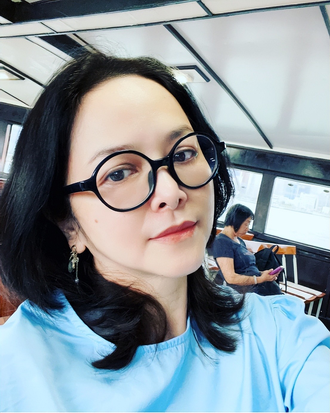 香港知名女星罕见露面,5年豪门梦碎,前夫隔空大爆夫妻秘事(组图) - 2