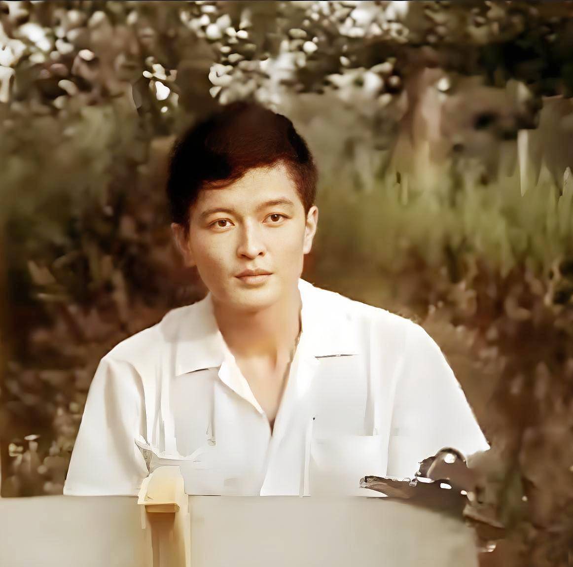 他是青年导演是倪萍的继子，一句话让倪萍热泪盈眶（组图） - 2
