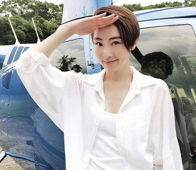 恭喜！50岁香港知名女星宣布即将结婚，忙于筹备婚礼，不介意当后妈（组图） - 10