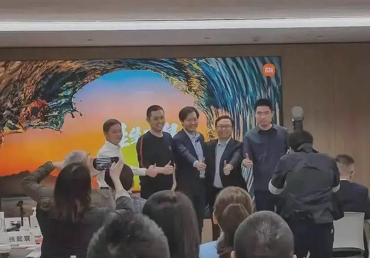 小米汽车炸翻全场，雷军再度封神！（组图） - 1