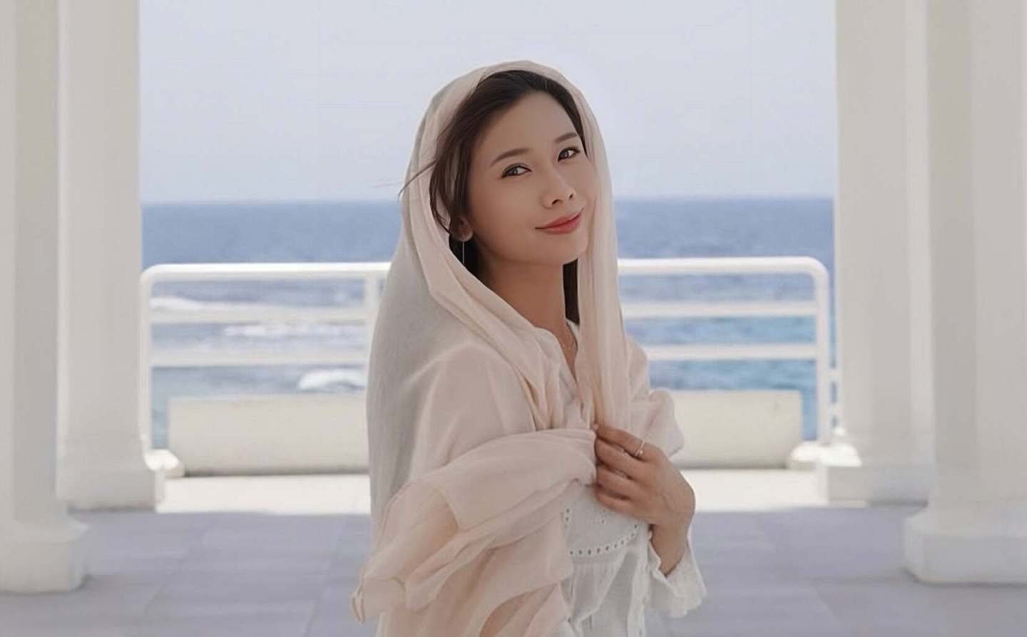 恭喜!TVB前知名美女主播在日本结婚,圈外老公不露脸显神秘(组图) - 9