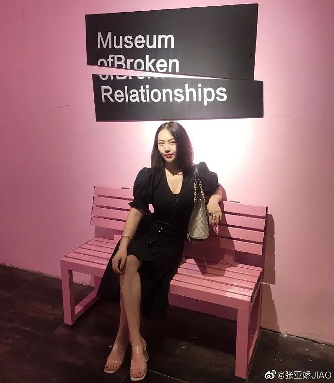 【美女】99年翘臀妹子,一张旗袍照撩爆直男!网友:太犯规了(组 图) - 30