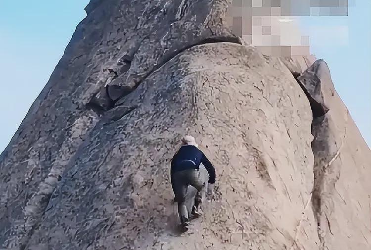 49岁网红无防护爬山坠亡后续!运遗体画面曝光,死前不听劝骂网友(组图) - 4