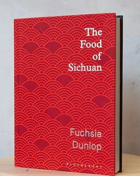她明明是英国人，却专门跟老外科普中餐！30年前就来四川学颠勺，纯中国胃啊（组图） - 2