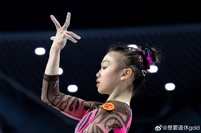 独揽5金2银：中国15岁天才美少女横空出世（组图） - 2