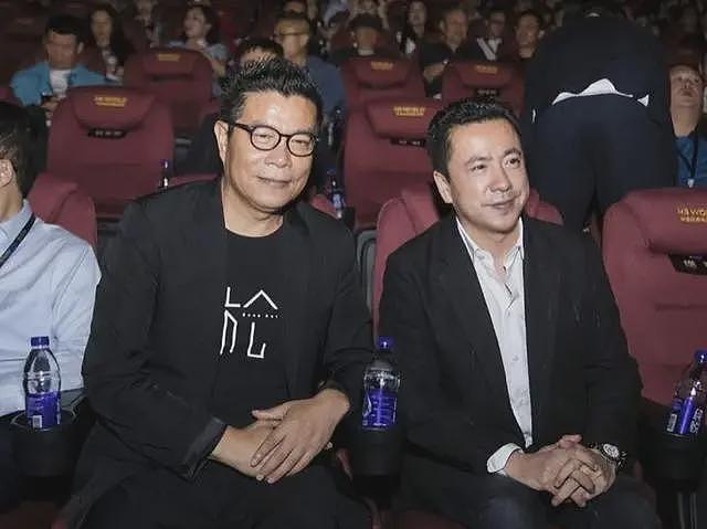 欠债22亿，喝9块钱啤酒，靠妻子带货还债，娱圈大佬现状让人唏嘘（组图） - 15