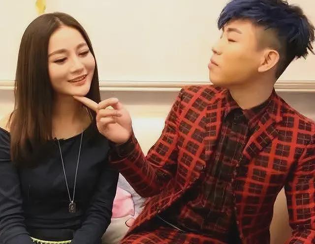 恋情实锤!胡彦斌易梦玲亲吻照曝光,两人相差16岁,女方情史丰富(组图) - 11