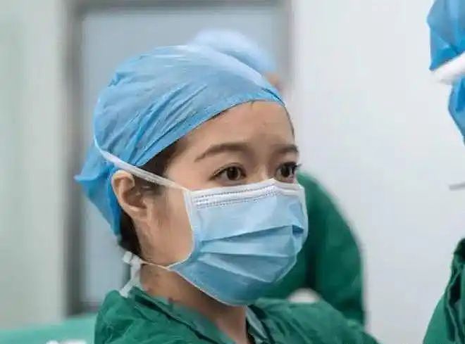 高中学历的郭伟教授：出门在外身份是自己给的（组图） - 7