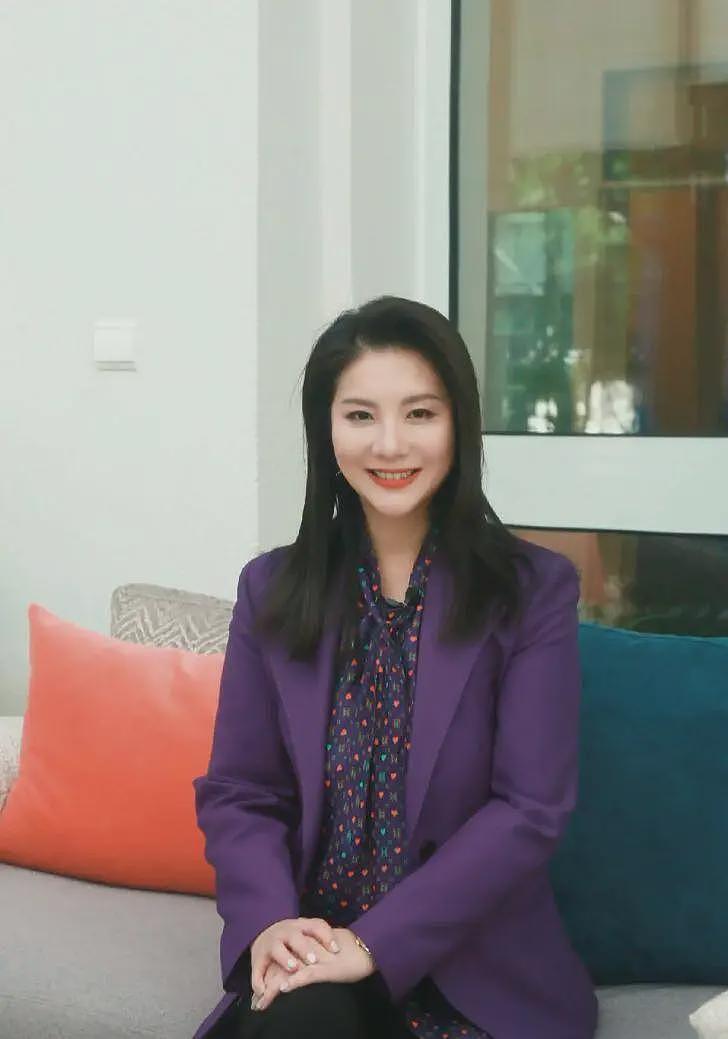 曝喻恩泰夫妇双双出轨后续:照片帅哥发声回应,知情人曝两人离婚真实原因(组图) - 8