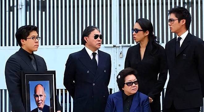 王晶曝霍震霆离婚内幕,罗康瑞朱玲玲早约定好,只为维持豪门体面(组图) - 10