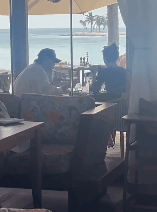 胡彦斌对易梦玲真是生理性喜欢，从两人拥吻时身体距离就能看出来（组图） - 6
