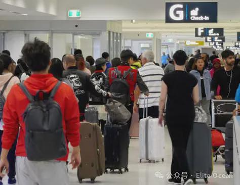 变相双国籍!中国突然宣布:再对澳洲免签,华人狂喜!外籍华人只要这样做,就能在中国长期定居(组图) - 1