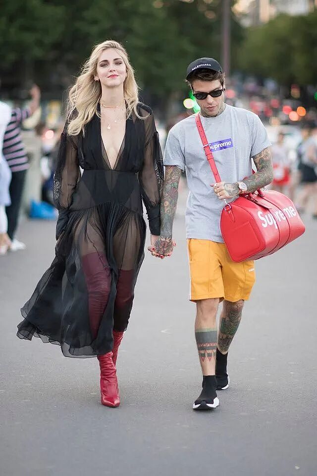 宇宙第一美女博主诈捐百万恐坐牢5年！结婚6年生两胎遭渣夫凶狠背叛，人财两空损失上亿？（组图） - 14