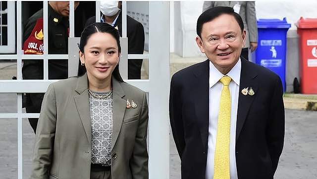 泰前美女总理佩通坦探狱父亲他信，他信狱中生活曝光：清洁下水道（组图） - 2