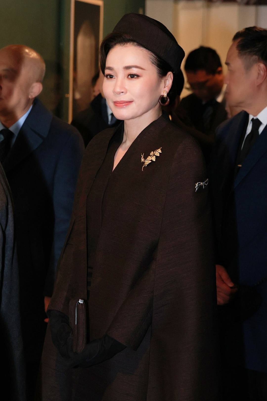 泰国王后在北京美艳杀疯，踩10厘米细高跟逛故宫，贵妃复宠被她秒了（组图） - 6