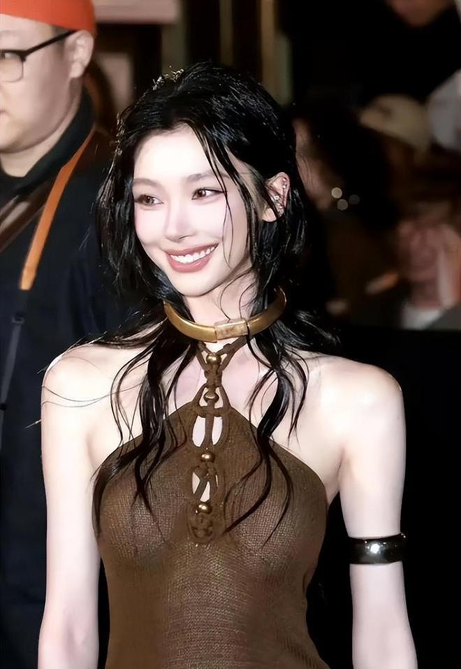 “迷倒”胡彦斌的易梦玲,到底有什么魅力?看完私生活照秒懂(组图) - 24