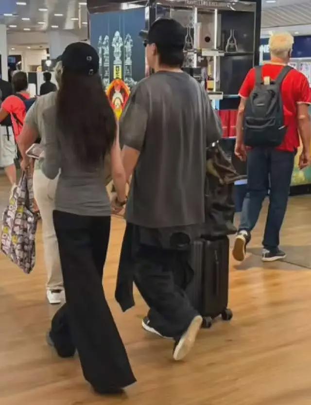 好精彩！胡彦斌恋情曝光，前女友郑爽疑似破防，内涵他深情全靠演（组图） - 22