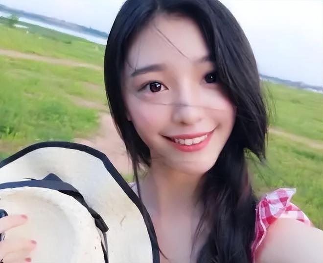 “迷倒”胡彦斌的易梦玲,到底有什么魅力?看完私生活照秒懂(组图) - 19