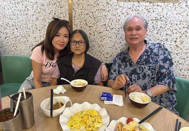 知名港星时隔多年现身TVB台庆！现场开心集邮，17岁被下药失身（组图） - 1