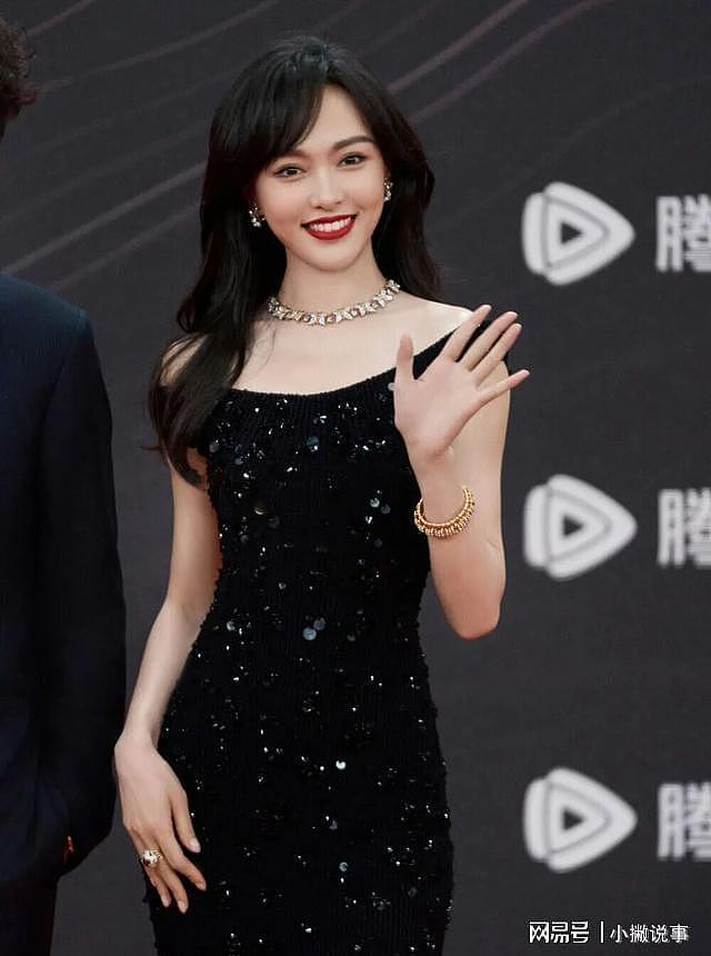 她还需要男人来“救赎”？拜托，她可是“沪上独女钮祜禄唐嫣”（组图） - 9
