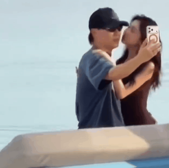 “迷倒”胡彦斌的易梦玲,到底有什么魅力?看完私生活照秒懂(组图) - 1