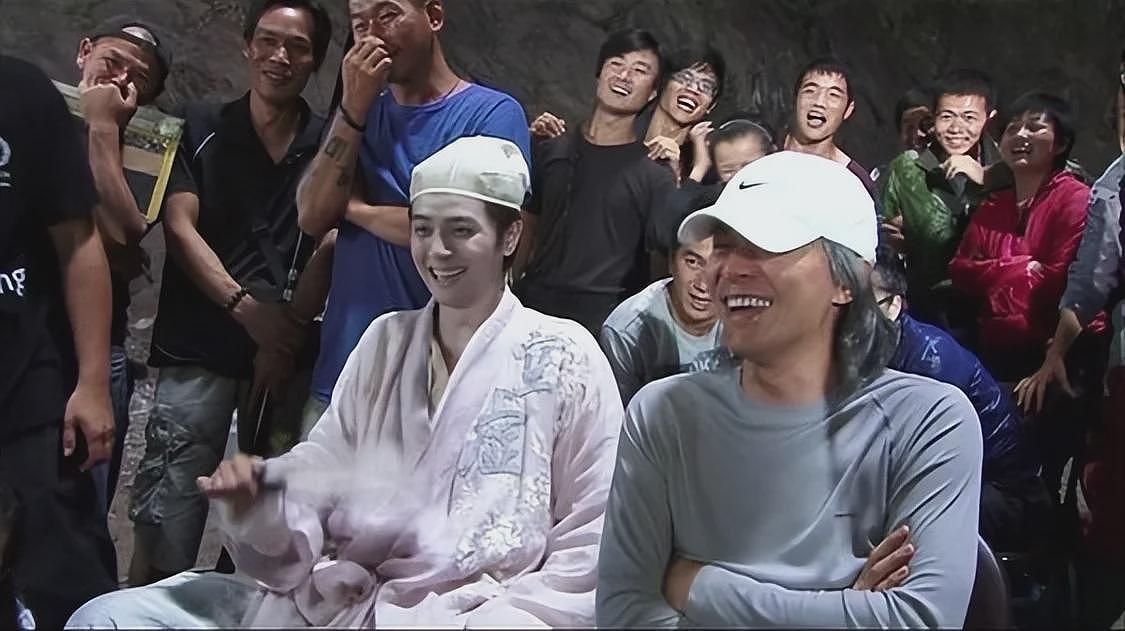 风水轮流转!欠债22亿,和杨颖调情,曾经的娱圈大佬活成了“笑话”(组图) - 22