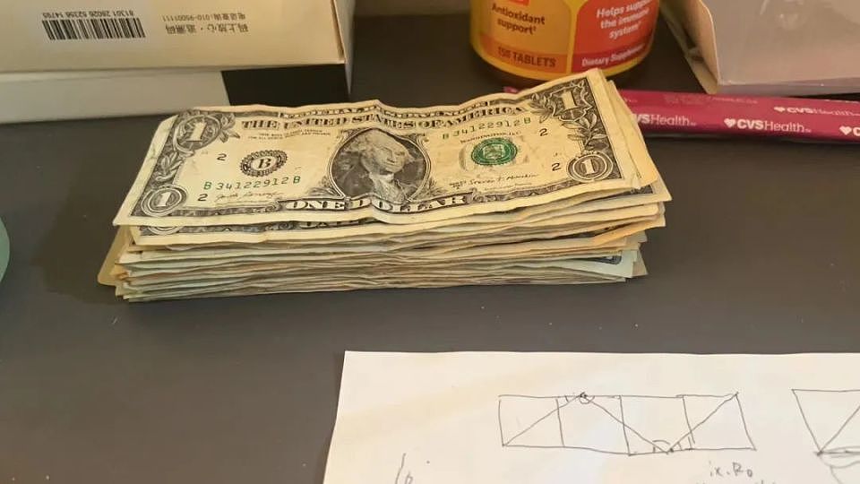 留学断供娃:每天只吃一顿,饿了就去星巴克闻闻味(组图) - 10