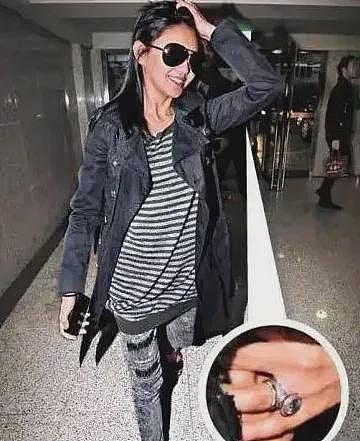 “内娱第一恋爱脑”成了全网的笑话，千万婚礼，500克拉钻戒，照出了人性的丑恶：宠妻背后都是生意（组图） - 11