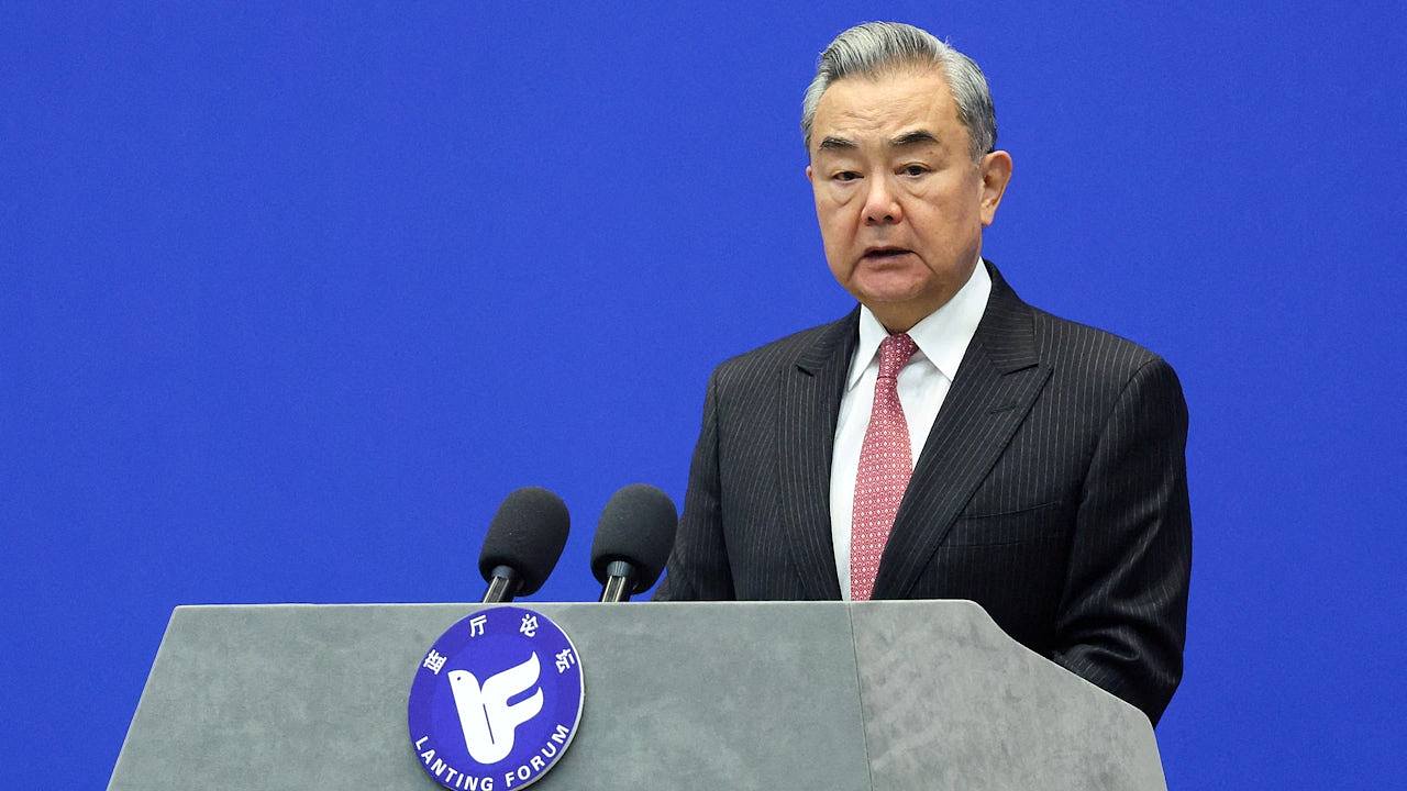 日方官员:中方对日本涉台言论指控毫无根据!王毅:绝不妥协退让(组图) - 1
