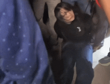 “东南亚第一深情”？越南大嫂为救男友带枪劫法场，到底是真是假（组图） - 16